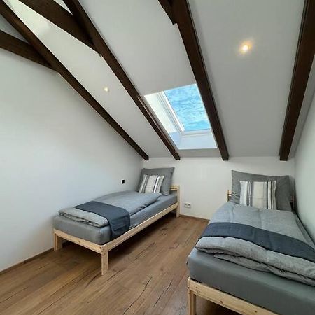 Juwel Am Stadtrand Von Wien Korneubourg Extérieur photo