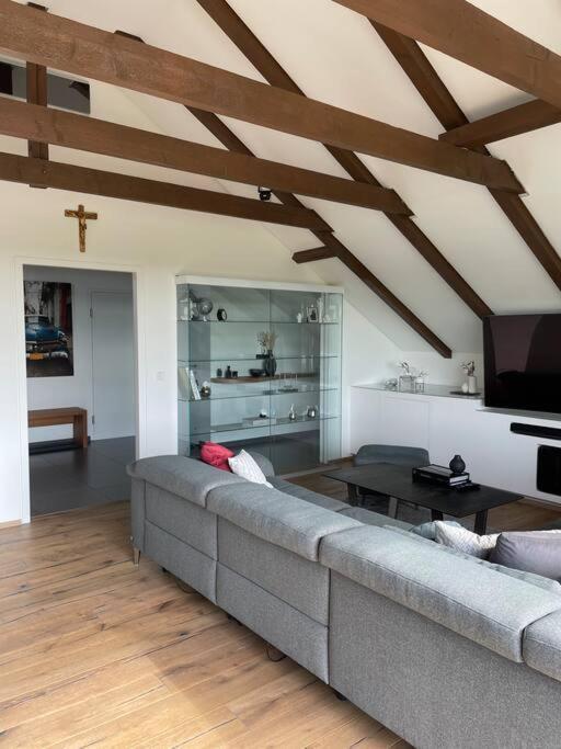 Juwel Am Stadtrand Von Wien Korneubourg Extérieur photo